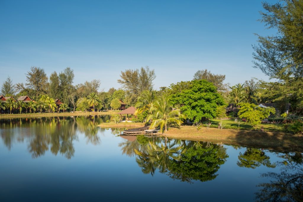 Resort Lake